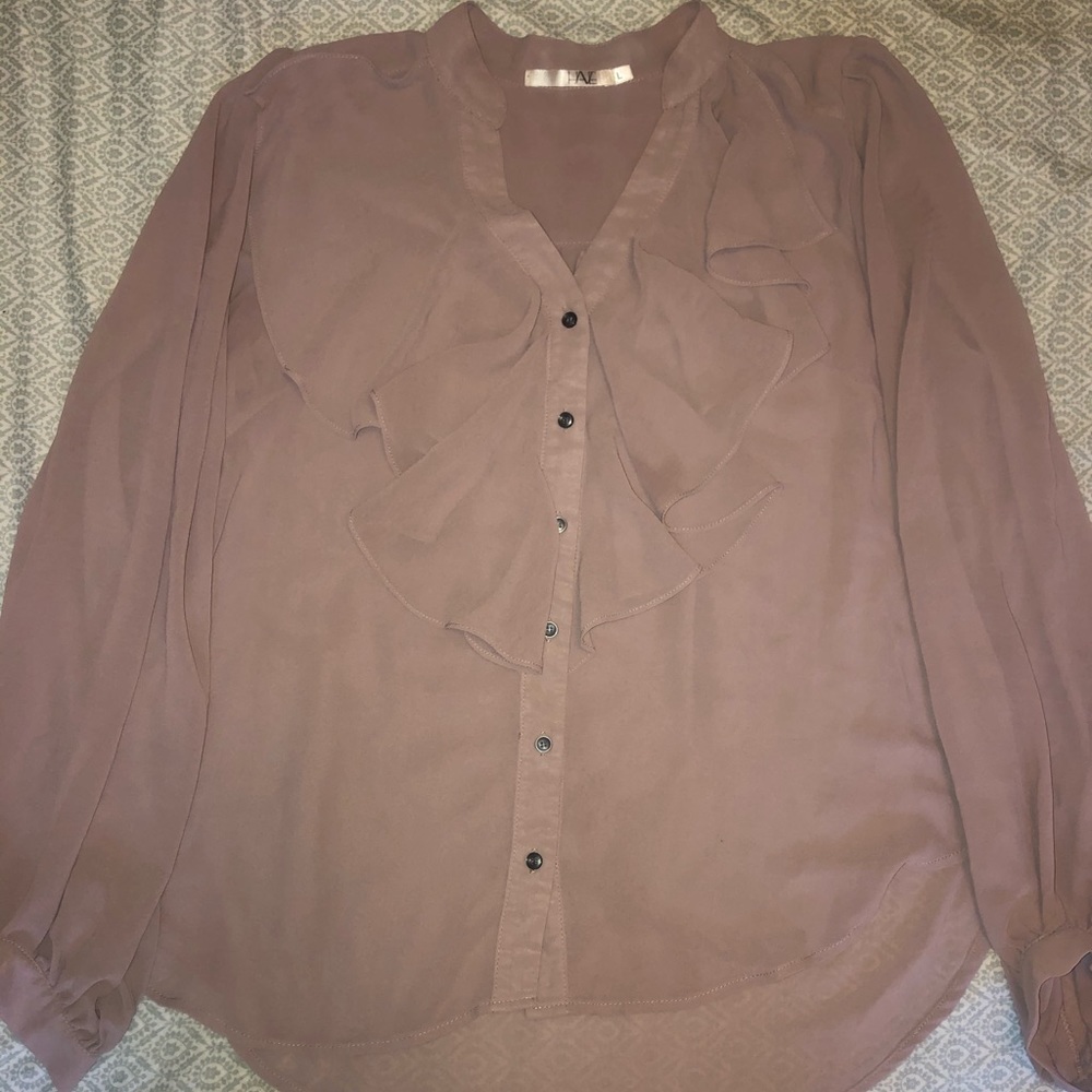 💛 Sheer lilac ruffled blouse